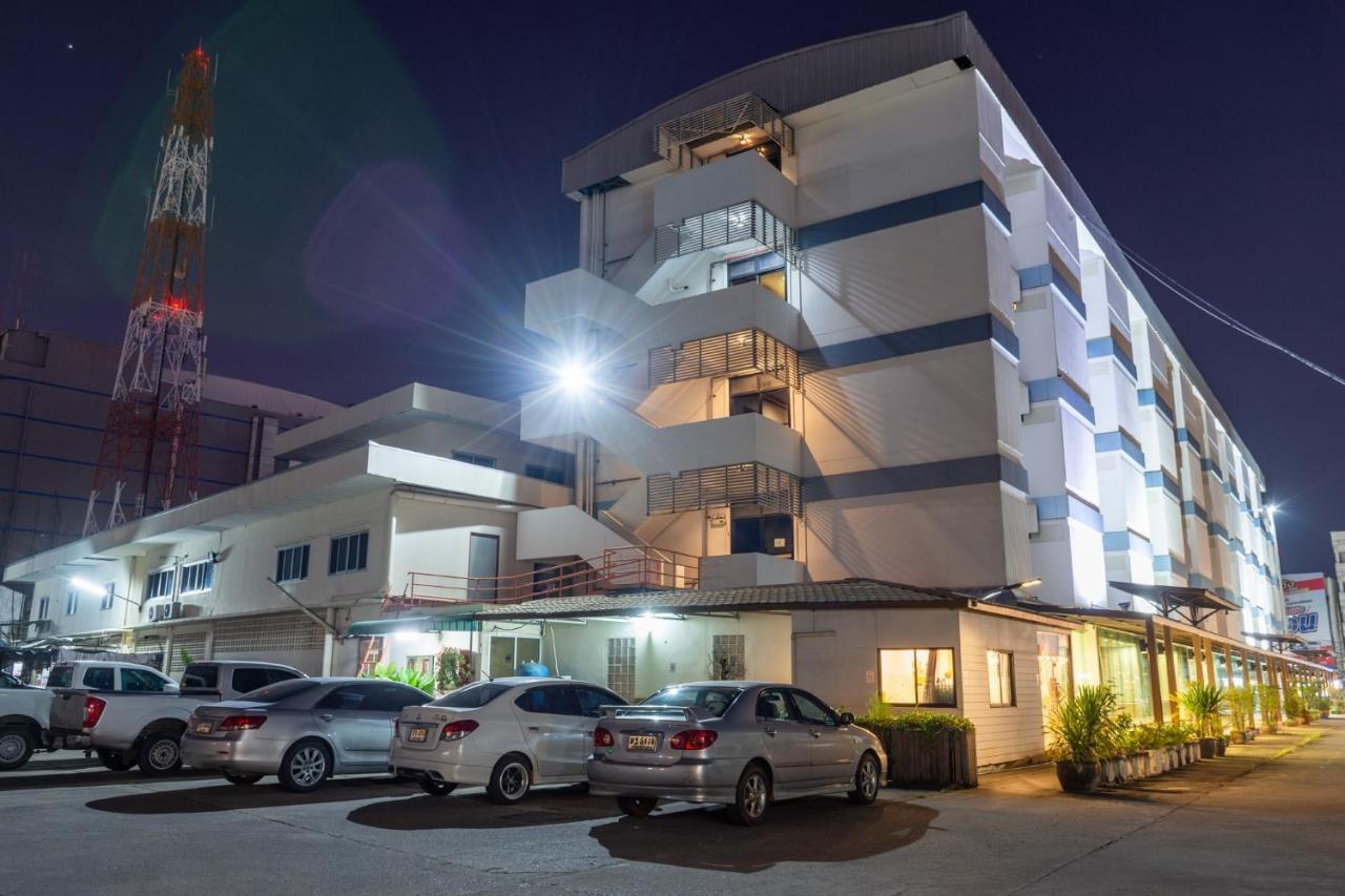Mayflower Grand Hotel Korat Nakhonratchasima Exterior foto